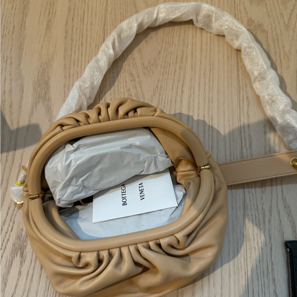 Brand new Bottega veneta belt bag - Picture 3 of 5